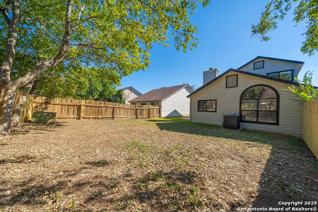 Image 33 of 33 For 9323 Valley Hedge