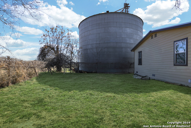 Image 24 of 24 For 18066 La Gloria Rd