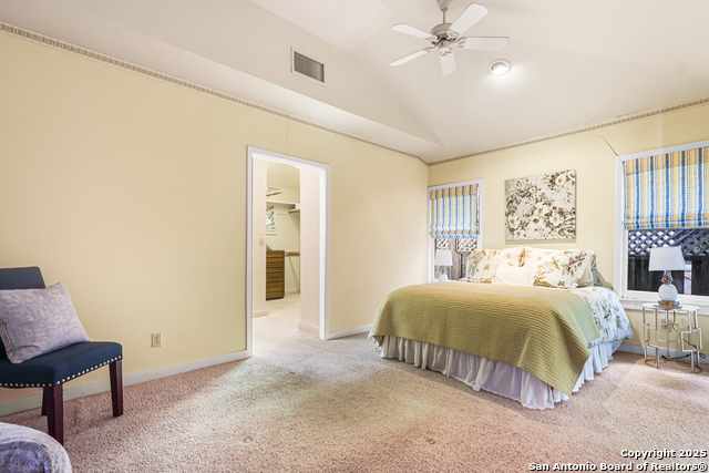 Image 13 of 33 For 985 Allen Avenue