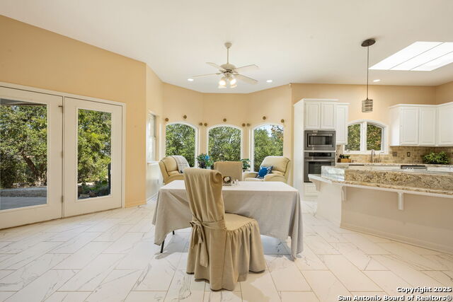 Image 11 of 105 For 305 Spanish Pass