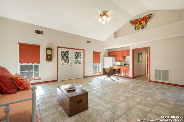 Image 32 of 105 For 305 Spanish Pass