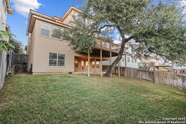 Image 28 of 45 For 18043 Muir Glen