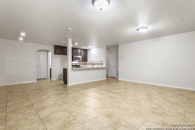 Image 36 of 45 For 18043 Muir Glen