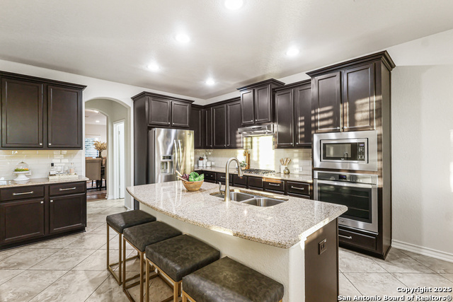 Image 4 of 45 For 18043 Muir Glen