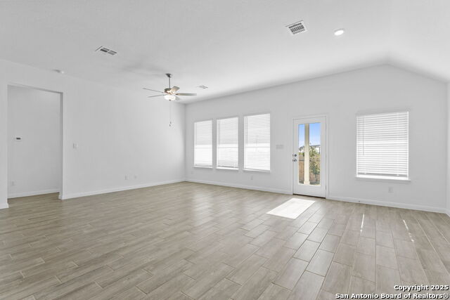 Image 18 of 25 For 5522 Wilder St