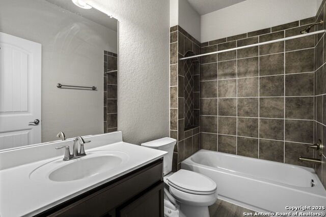 Image 15 of 26 For 4834 Blue Jasmine