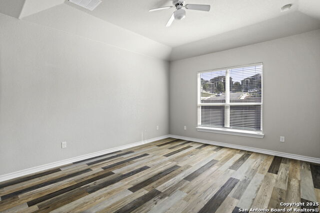 Image 16 of 26 For 4834 Blue Jasmine