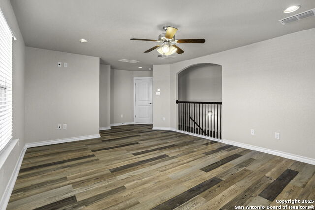 Image 19 of 26 For 4834 Blue Jasmine