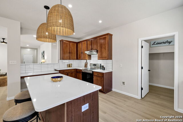 Image 11 of 38 For 8115 Puente