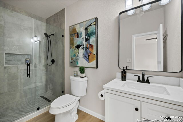 Image 20 of 38 For 8115 Puente