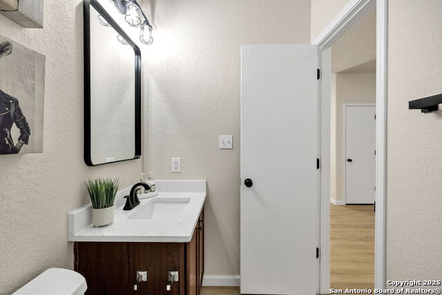 Image 25 of 38 For 8115 Puente