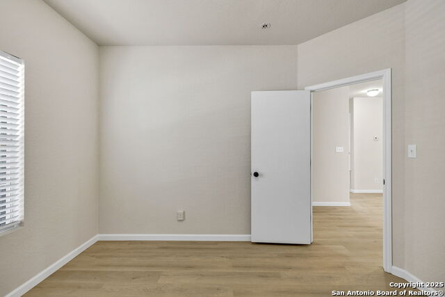 Image 32 of 38 For 8115 Puente