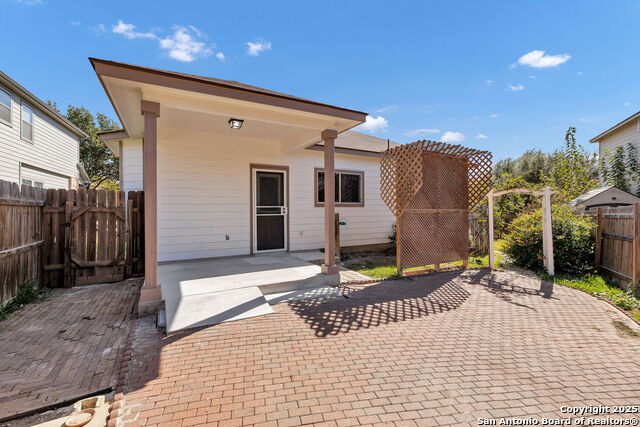 Image 34 of 38 For 8115 Puente