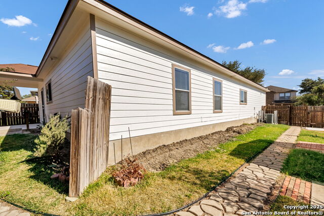 Image 36 of 38 For 8115 Puente