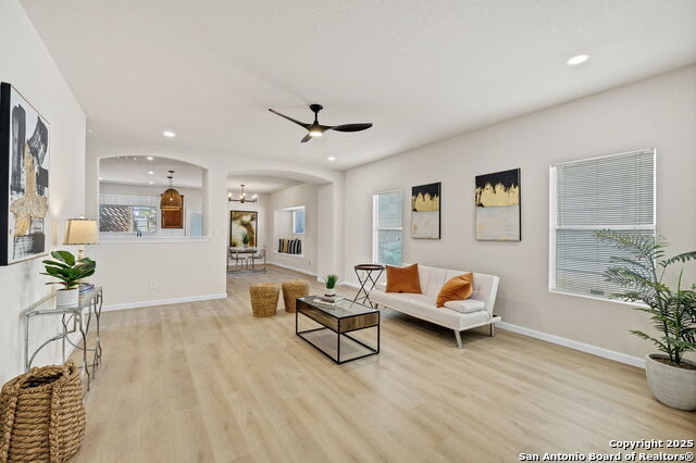 Image 4 of 38 For 8115 Puente