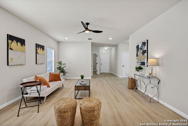 Image 5 of 38 For 8115 Puente