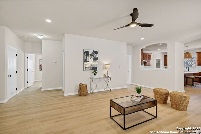 Image 6 of 38 For 8115 Puente