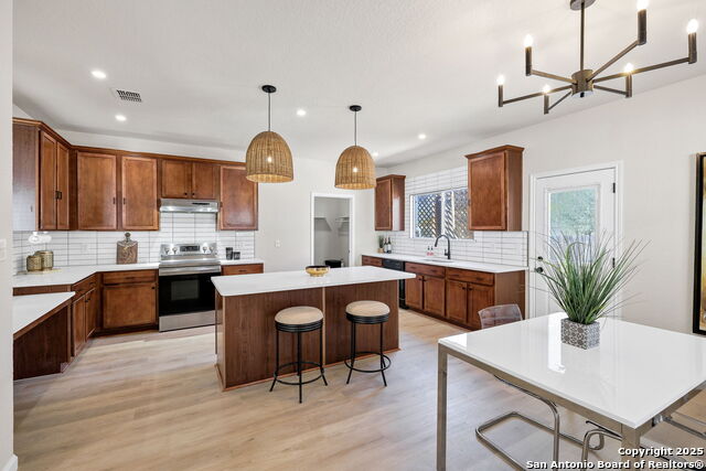 Image 8 of 38 For 8115 Puente