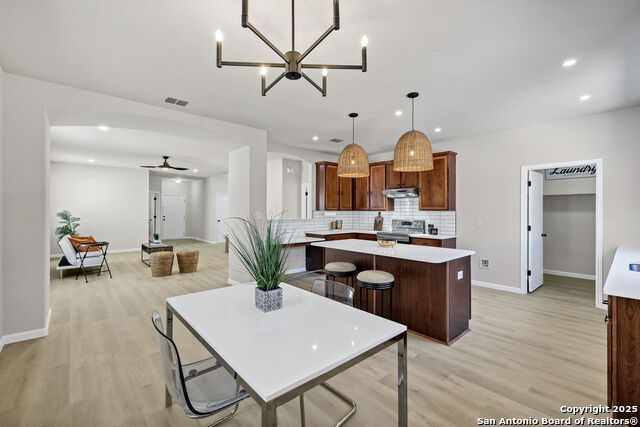 Image 9 of 38 For 8115 Puente