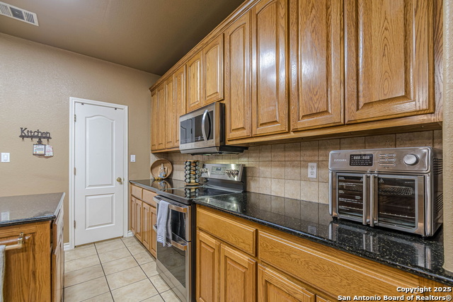 Image 12 of 50 For 249 Lakeridge Loop