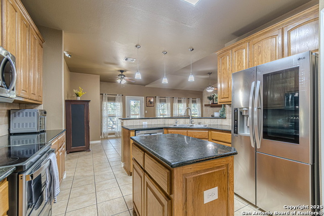 Image 13 of 50 For 249 Lakeridge Loop