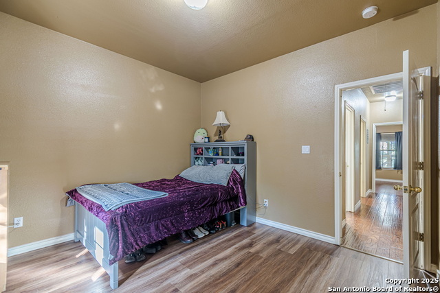 Image 26 of 50 For 249 Lakeridge Loop