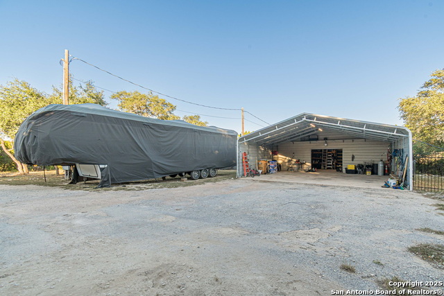 Image 40 of 50 For 249 Lakeridge Loop