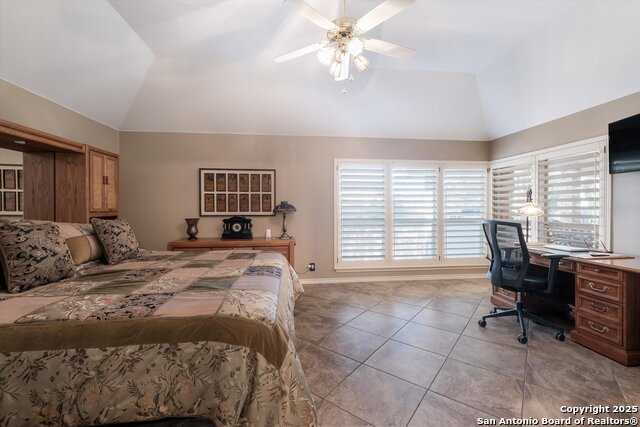 Image 15 of 30 For 9115 Dapple Gray Ct