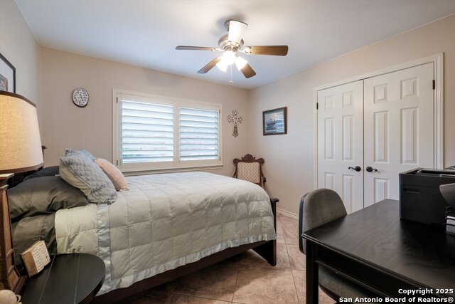 Image 21 of 30 For 9115 Dapple Gray Ct