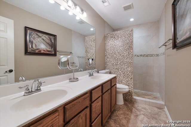 Image 22 of 30 For 9115 Dapple Gray Ct