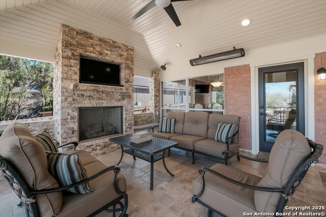 Image 24 of 30 For 9115 Dapple Gray Ct