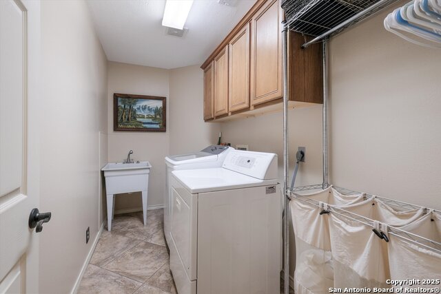 Image 27 of 30 For 9115 Dapple Gray Ct