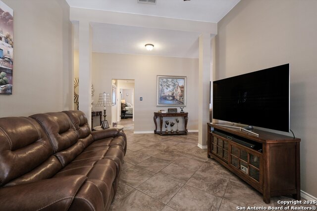 Image 5 of 30 For 9115 Dapple Gray Ct