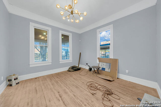 Image 13 of 26 For 1610 Commerce W