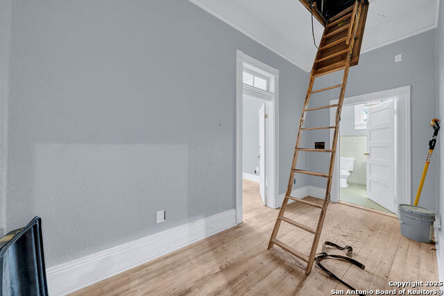 Image 15 of 26 For 1610 Commerce W