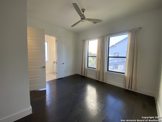 Image 23 of 29 For 825 Saint Marys N Unit 102