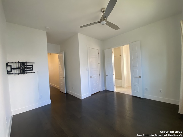 Image 24 of 29 For 825 Saint Marys N Unit 102