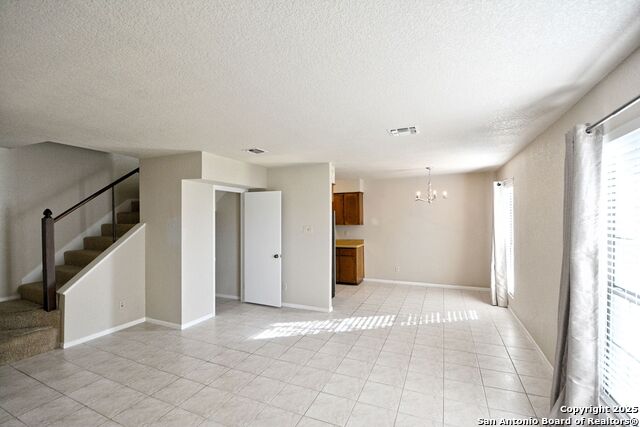 Image 5 of 18 For 1024 Mission Dr  B