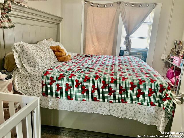 Image 19 of 32 For 941 Ripford