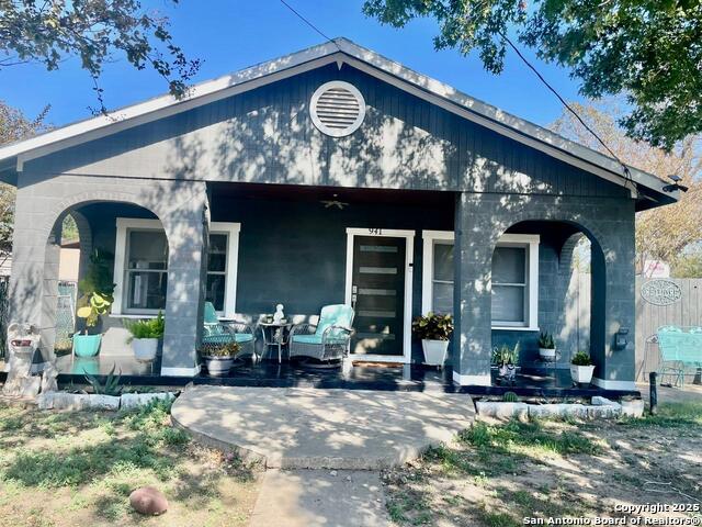 Image 2 of 32 For 941 Ripford