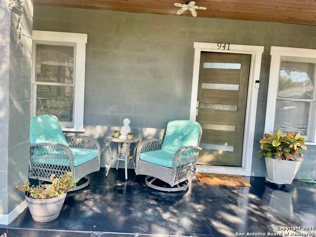 Image 6 of 32 For 941 Ripford