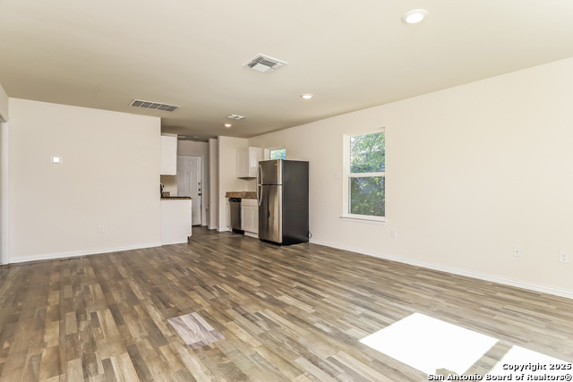 Image 5 of 21 For Address Not Provided