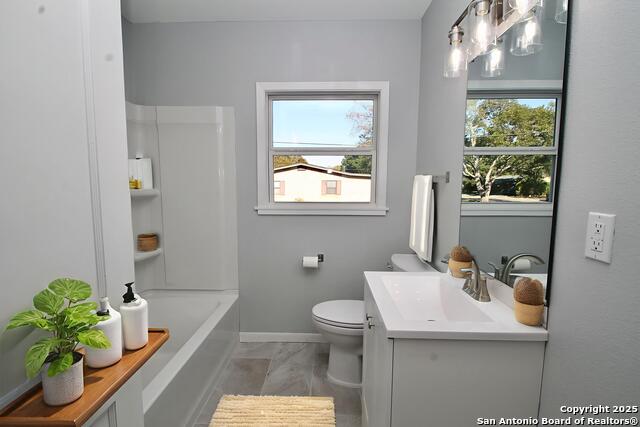 Listing photo id 9 for 516 Aviation