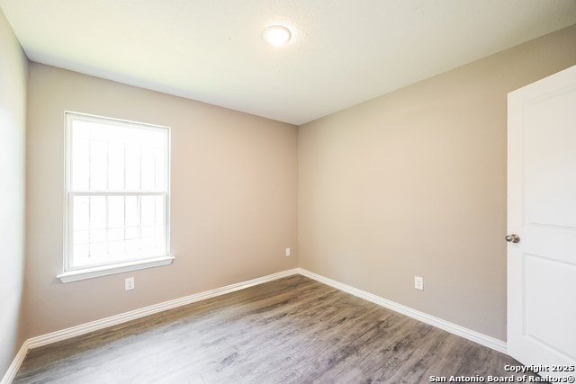 Image 14 of 21 For 3343 Martin Luther King