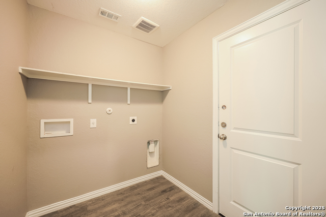 Image 19 of 21 For 3343 Martin Luther King