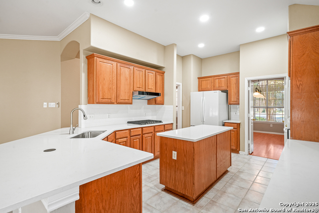 Image 11 of 31 For 8615 Traciney Blvd