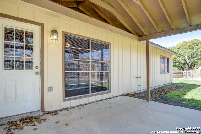 Image 19 of 26 For 13926 Anchorage Hill