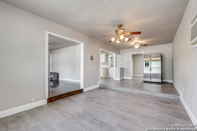 Image 11 of 36 For 354 Las Palmas