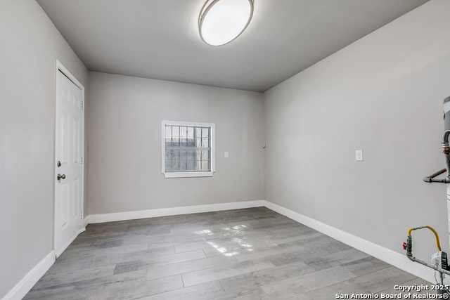 Image 16 of 36 For 354 Las Palmas