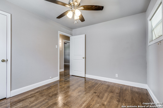 Image 23 of 36 For 354 Las Palmas